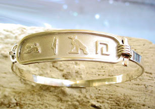 Cartouche Bracelets personalized